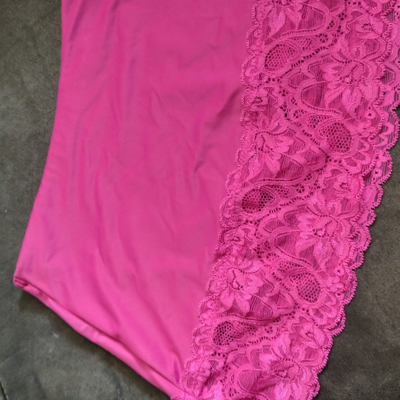Flexees, Pink-Purple Slip Bottom - Picture 5 of 7